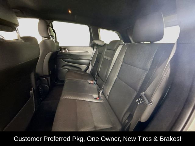 Used 2019 Jeep Grand Cherokee Laredo image 23