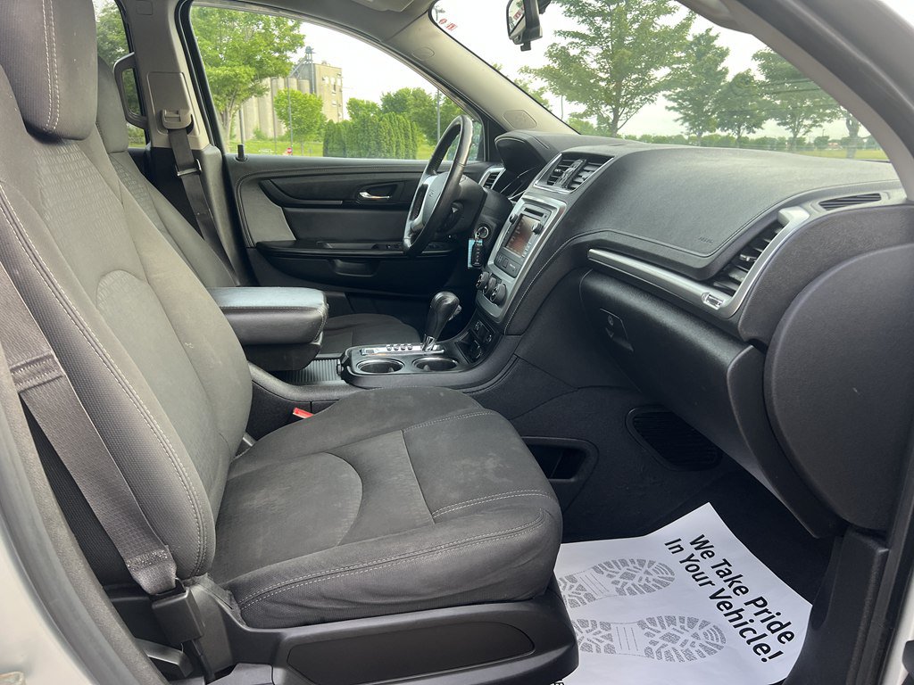 Used 2015 GMC Acadia SLE FWD image 11