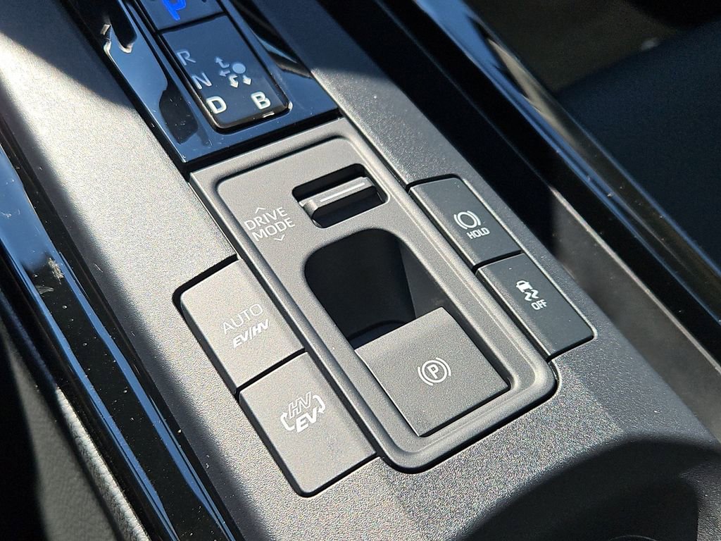 New 2026 Toyota Prius Plug-In Hybrid FWD image 11