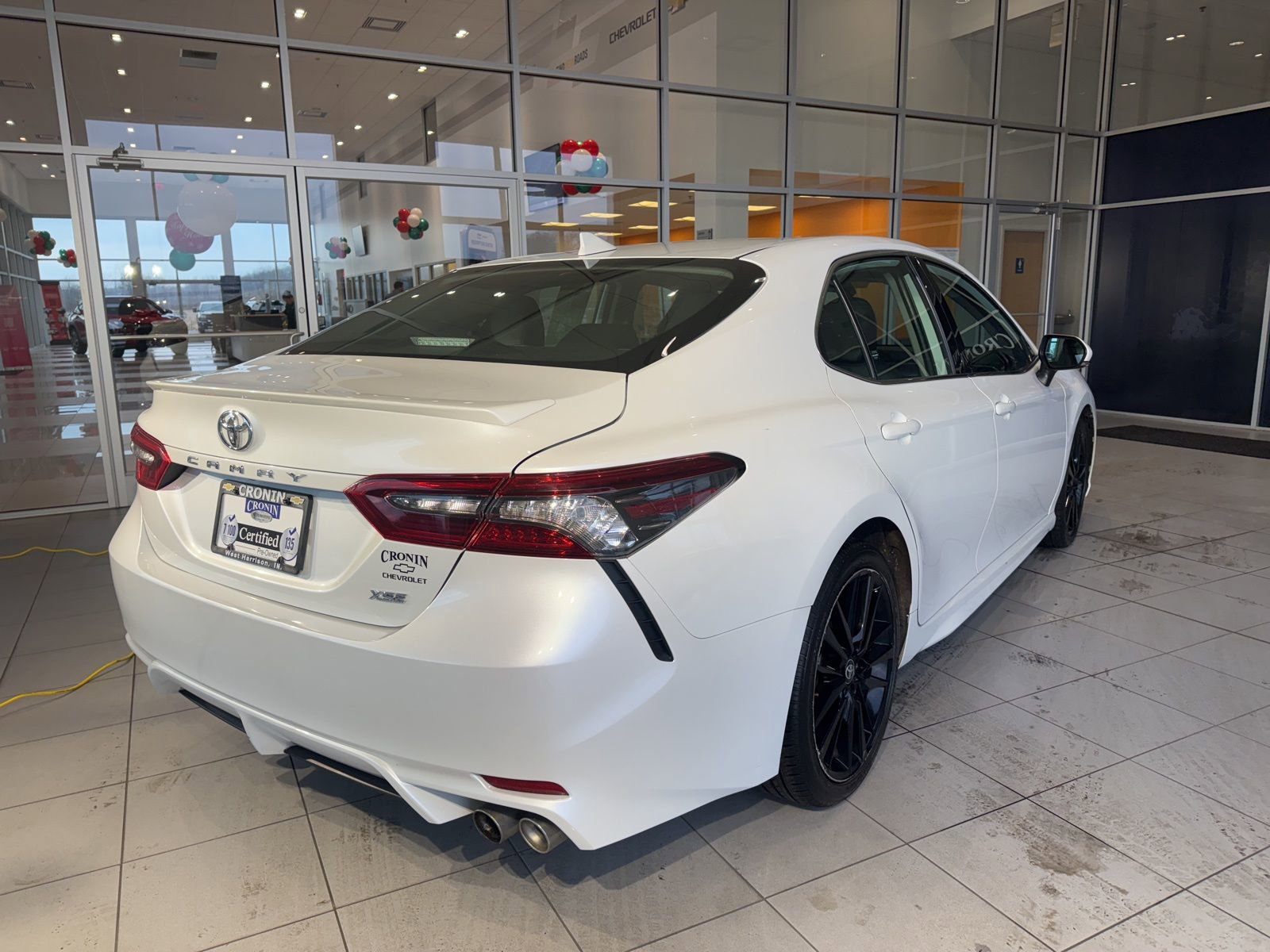 Used 2023 Toyota Camry XSE image 4