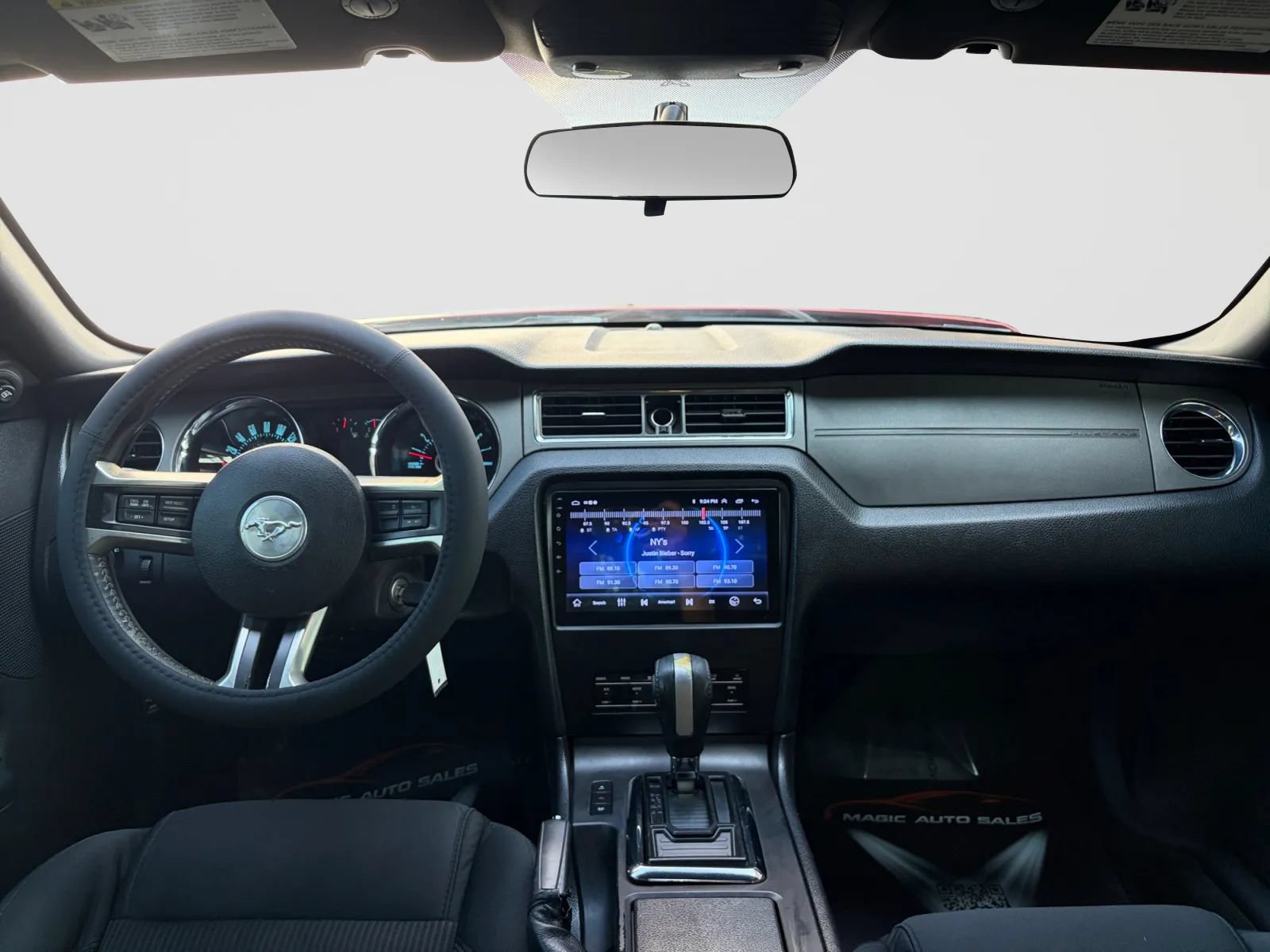 Used 2013 Ford Mustang Coupe RWD image 21