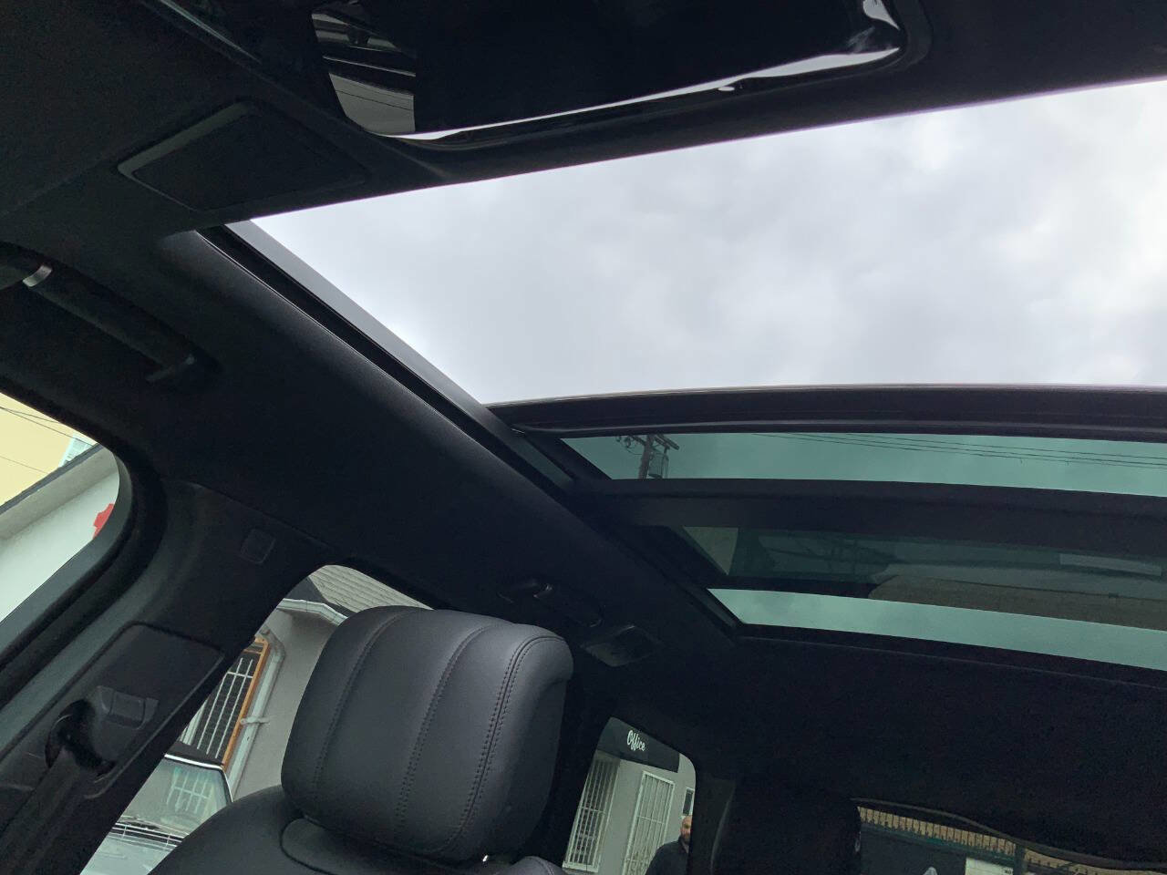 Used 2020 Land Rover Range Rover HSE AWD/4WD image 37
