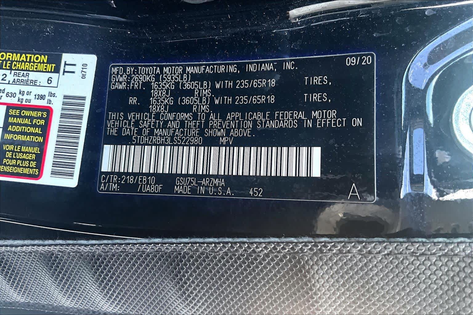 Used 2020 Toyota Highlander XLE AWD/4WD image 37