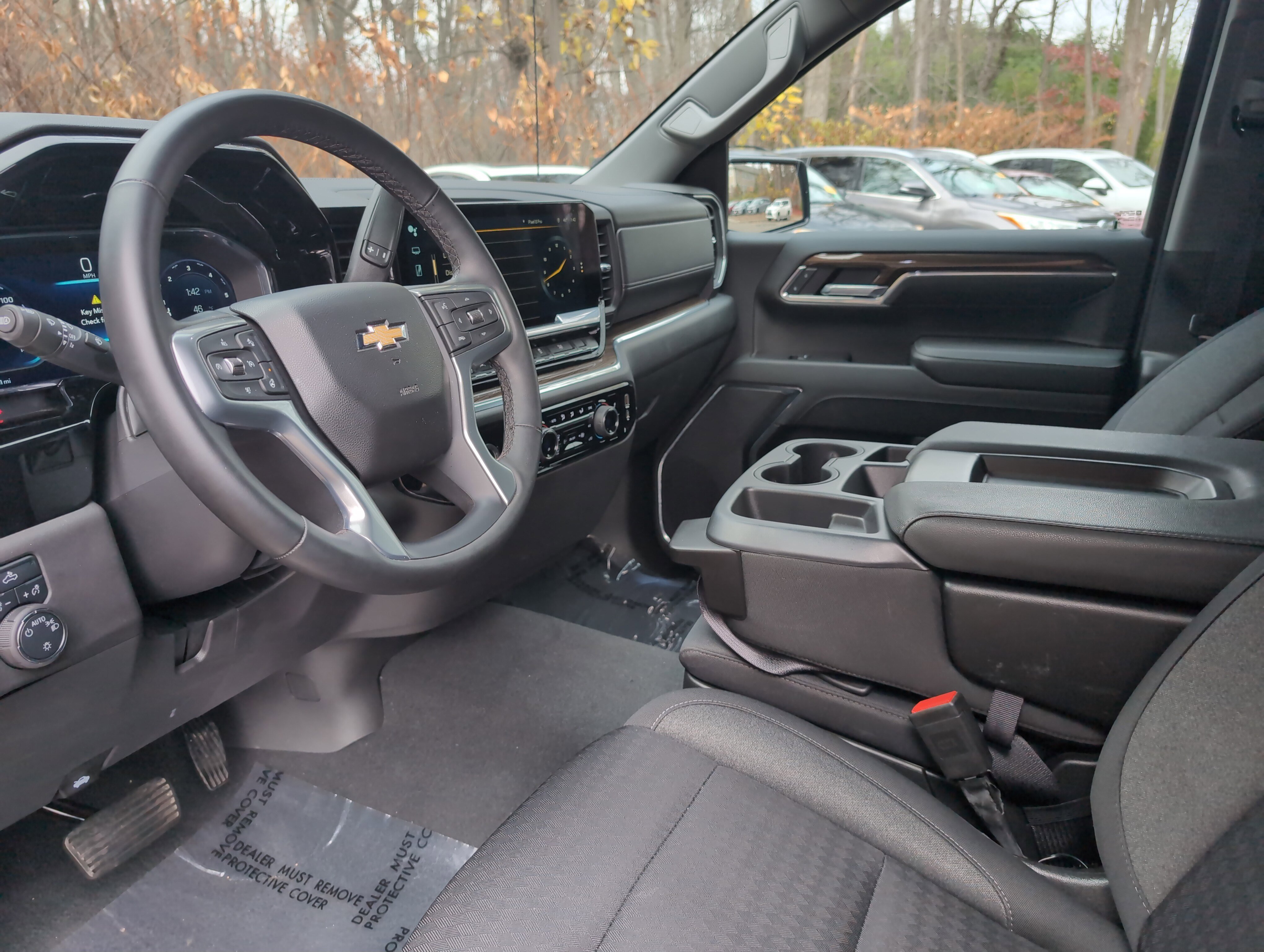 Used 2023 Chevrolet Silverado 1500 LT image 16