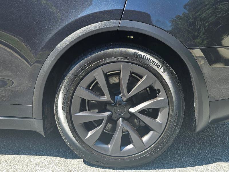 Used 2024 Tesla Model X AWD/4WD image 19
