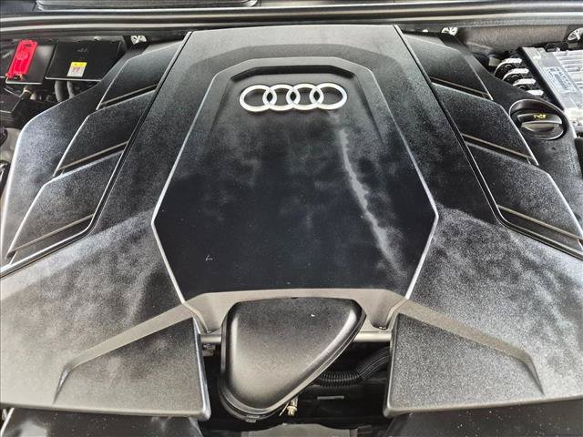 Used 2025 Audi Q7 3.0T Premium Plus AWD/4WD image 23