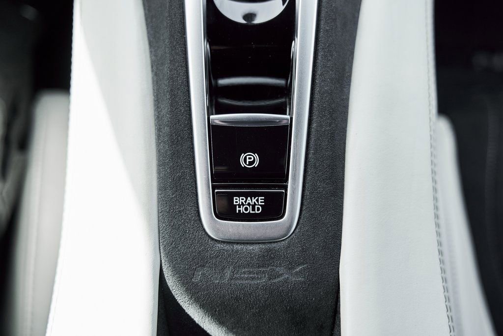 Used 2017 Acura NSX image 58