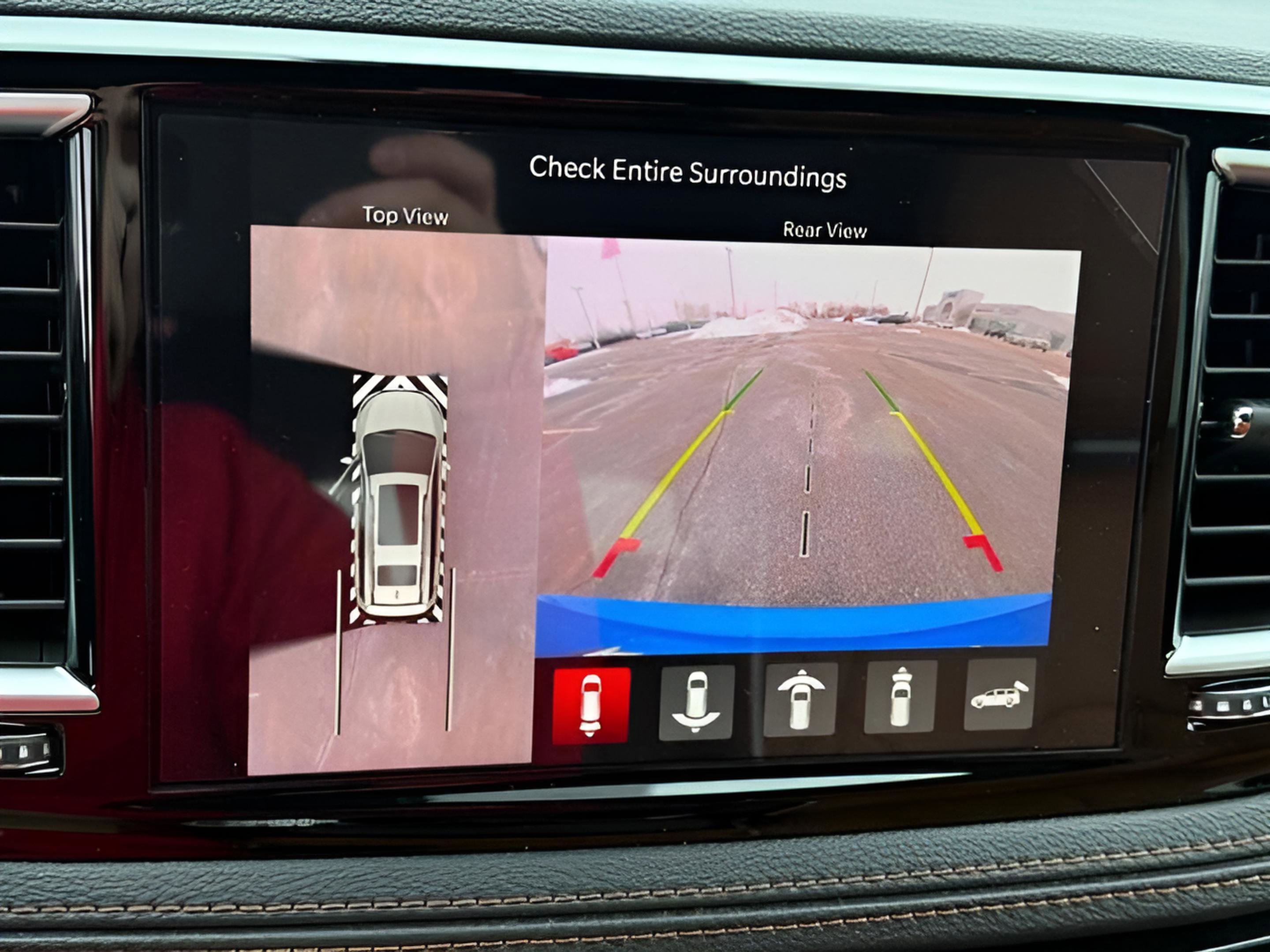 New 2026 Chrysler Pacifica Pinnacle image 27