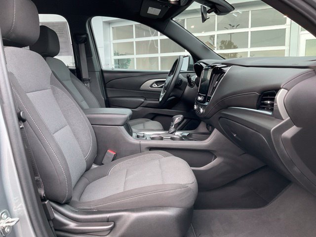 Used 2023 Chevrolet Traverse LT w/ Midnight/Sport Edition AWD/4WD image 24