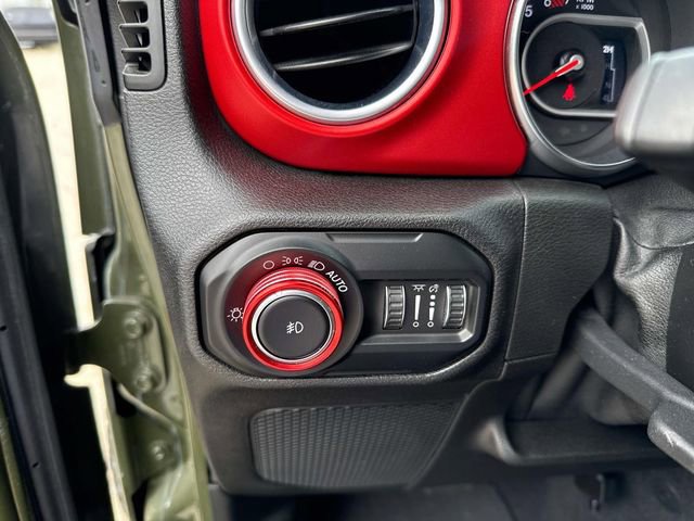 Used 2021 Jeep Wrangler Rubicon image 12