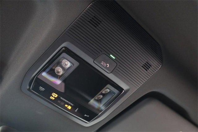 New 2025 Volkswagen ID. Buzz Pro S image 18