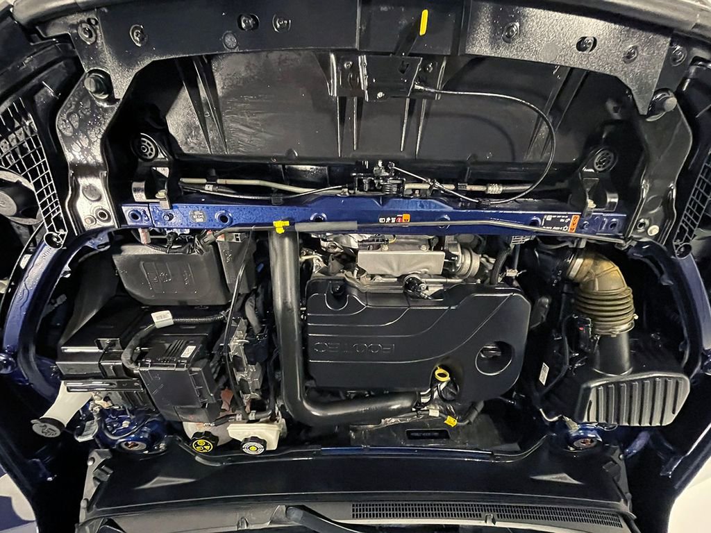 Used 2023 GMC Terrain SLE w/ Driver Convenience Package image 39