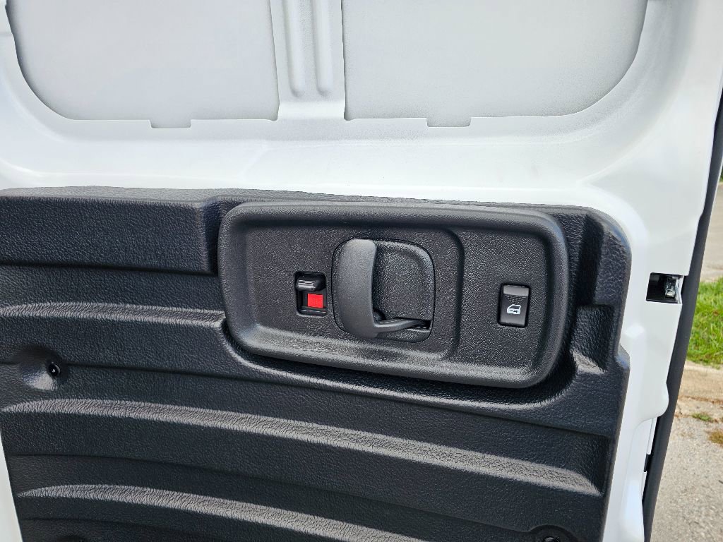 New 2025 GMC Savana 2500 w/ Driver Convenience Package RWD image 25