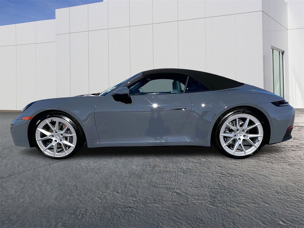 New 2025 Porsche 911 Carrera image 2