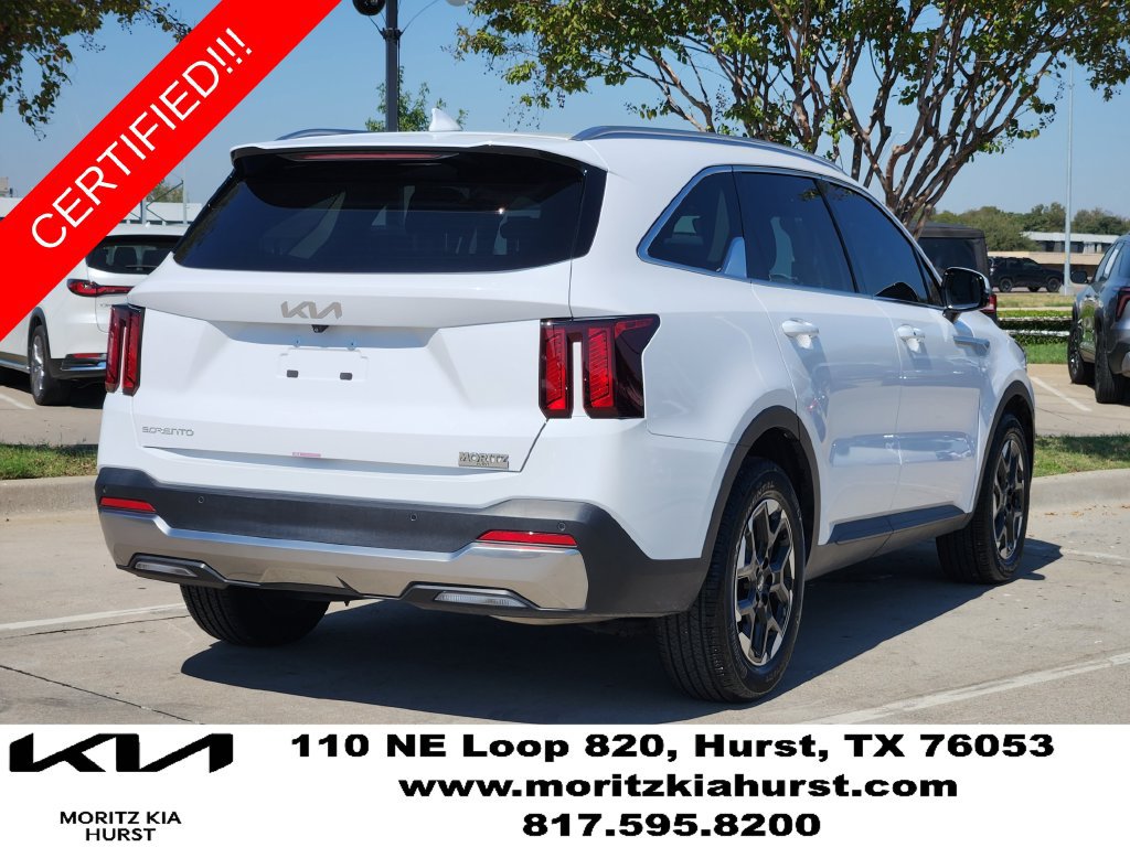 Certified 2025 Kia Sorento S w/ Panoramic Sunroof Package FWD image 4