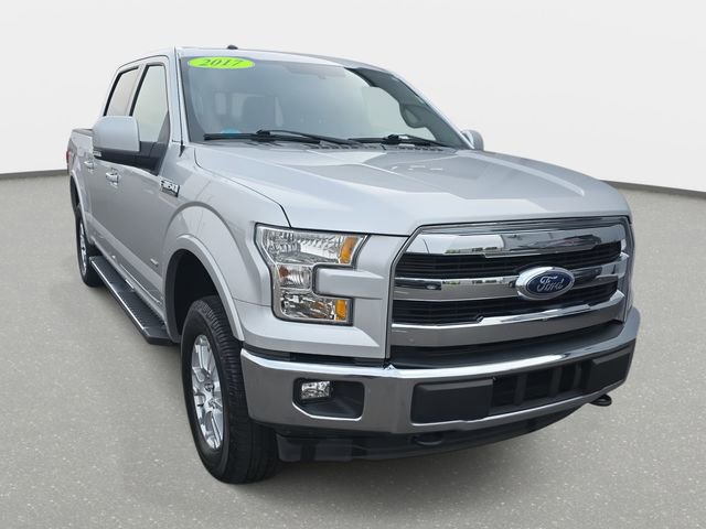 Used 2017 Ford F150 Lariat w/ Equipment Group 501A Mid image 3