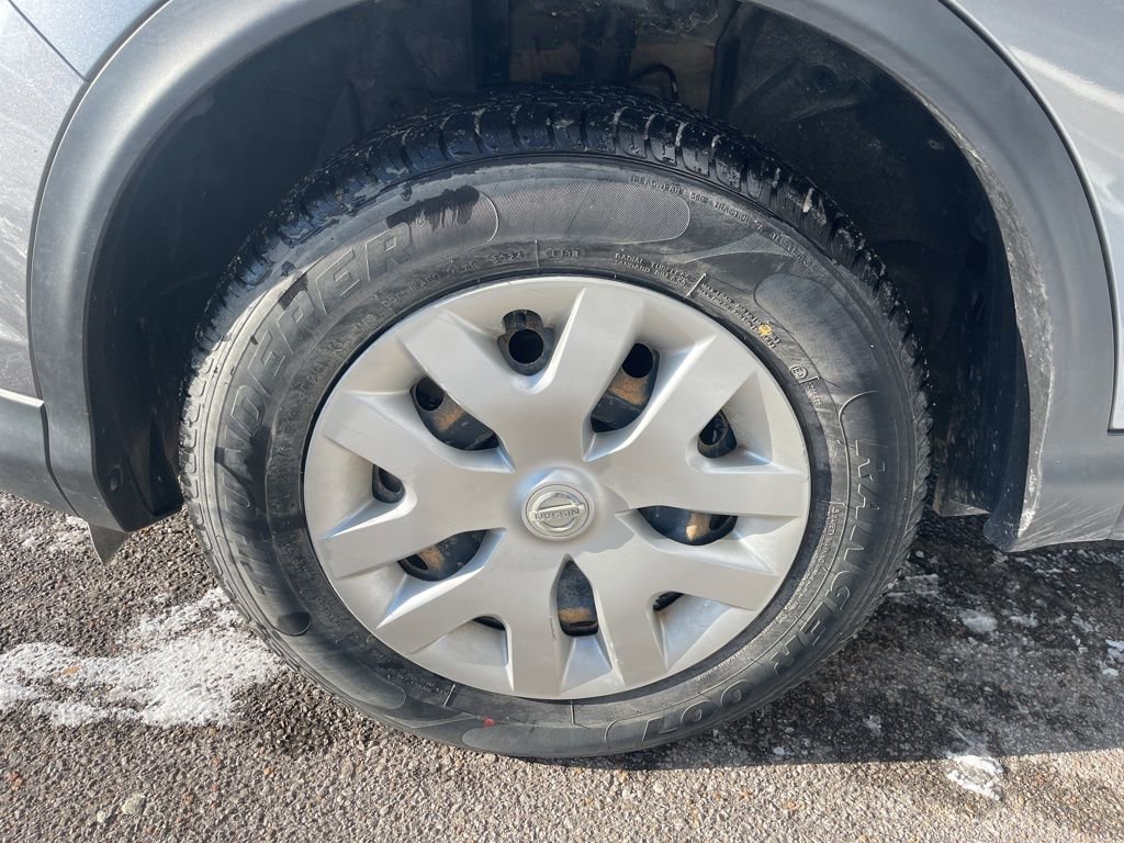 Used 2019 Nissan Rogue Sport S image 12