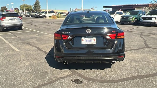 Used 2023 Nissan Altima 2.5 SR image 4