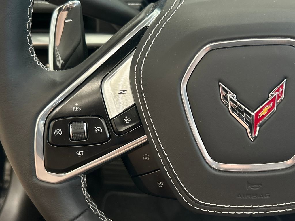 Used 2025 Chevrolet Corvette Z06 image 14
