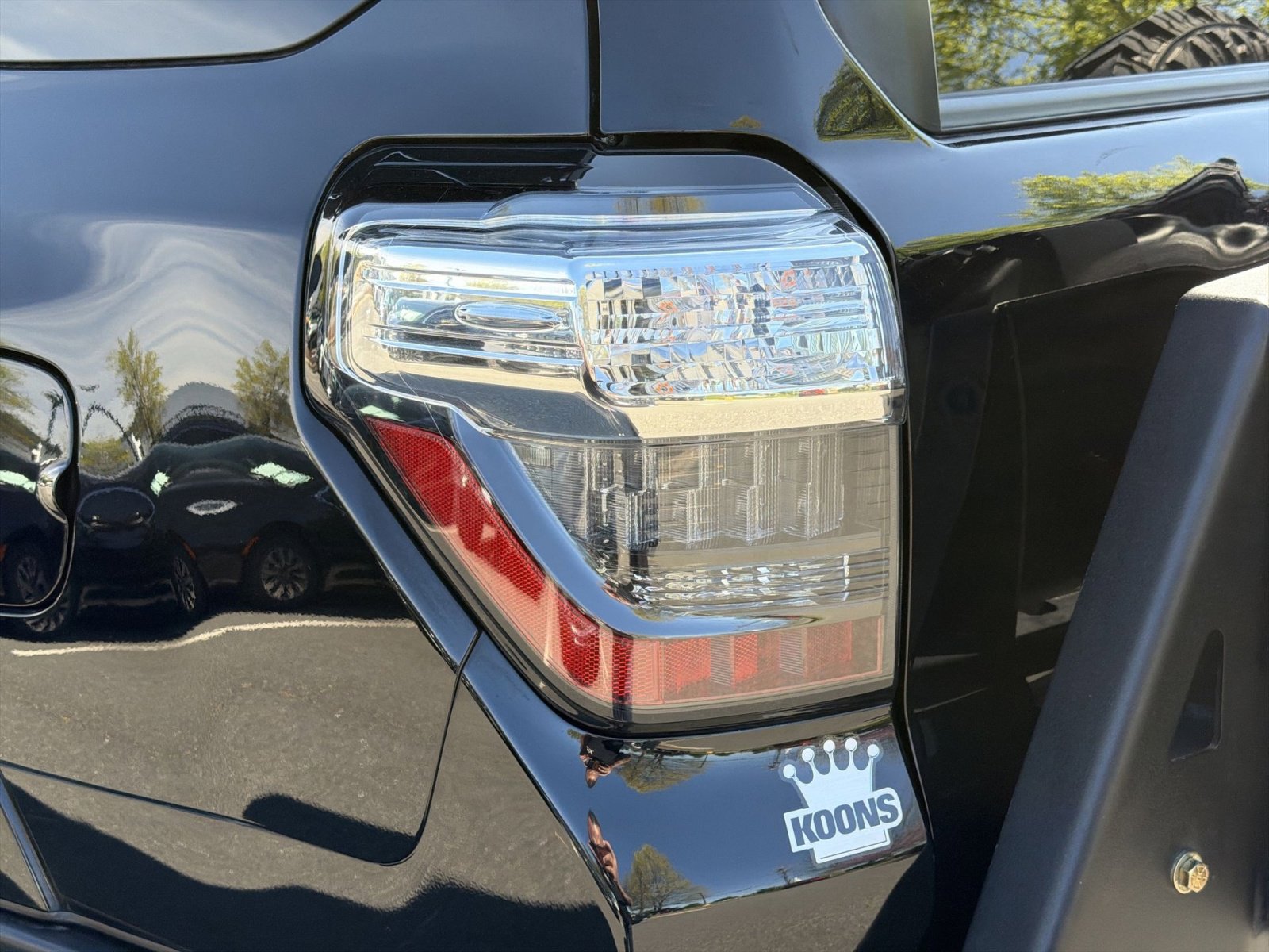 Used 2021 Toyota 4Runner TRD Off-Road AWD/4WD image 17