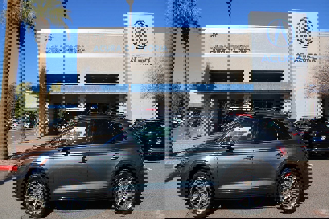 Used 2025 Audi Q5 2.0T Premium image 2