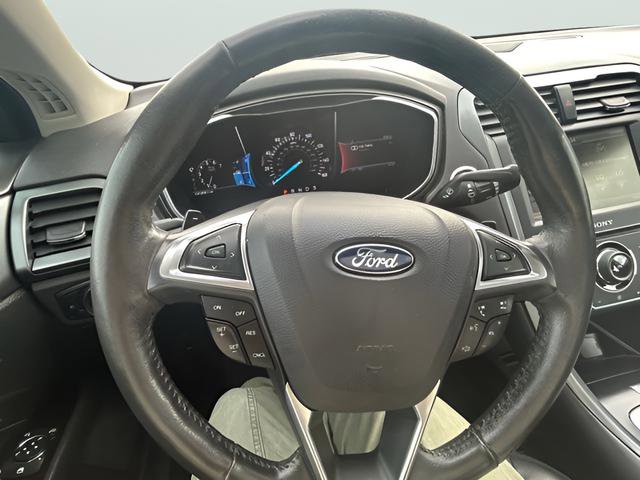 Used 2014 Ford Fusion Titanium FWD image 12