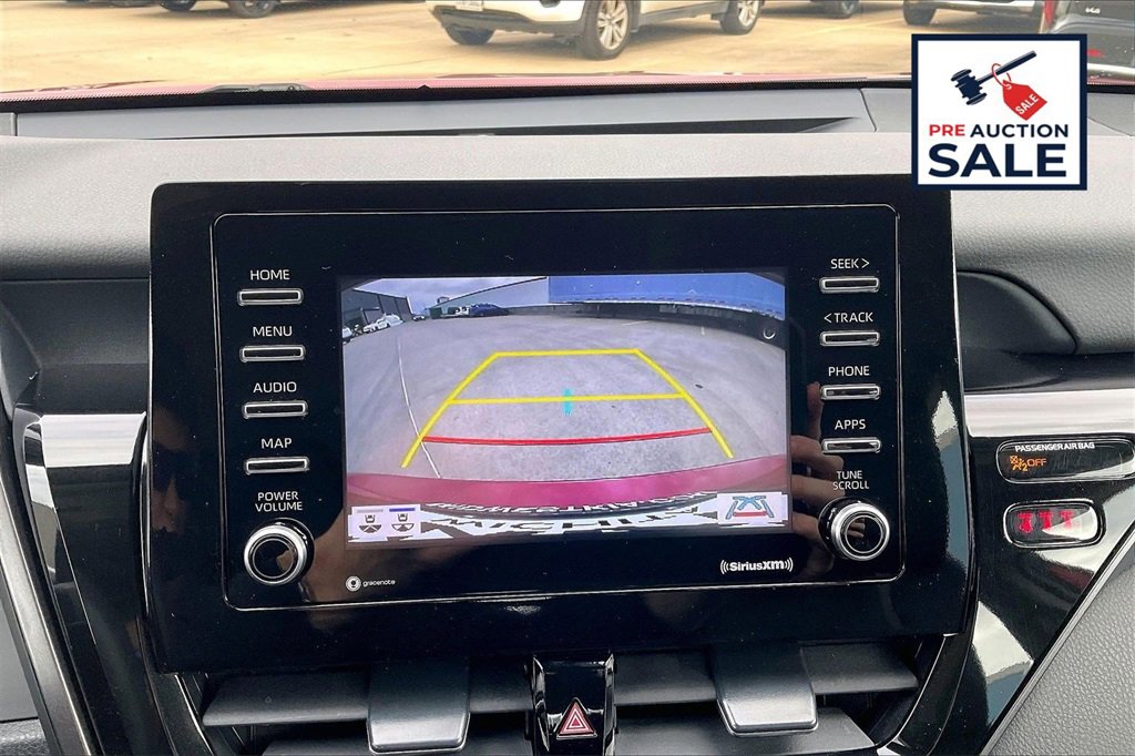 Used 2023 Toyota Camry SE image 21