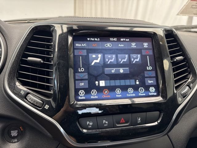 Used 2021 Jeep Cherokee Limited image 16