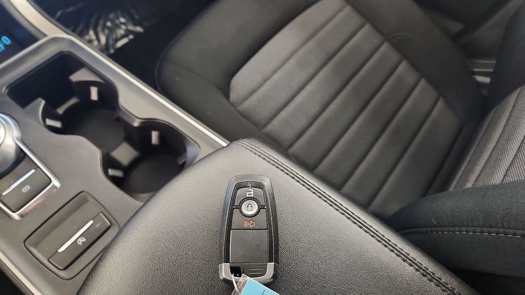 Used 2023 Ford Edge SE AWD/4WD image 20