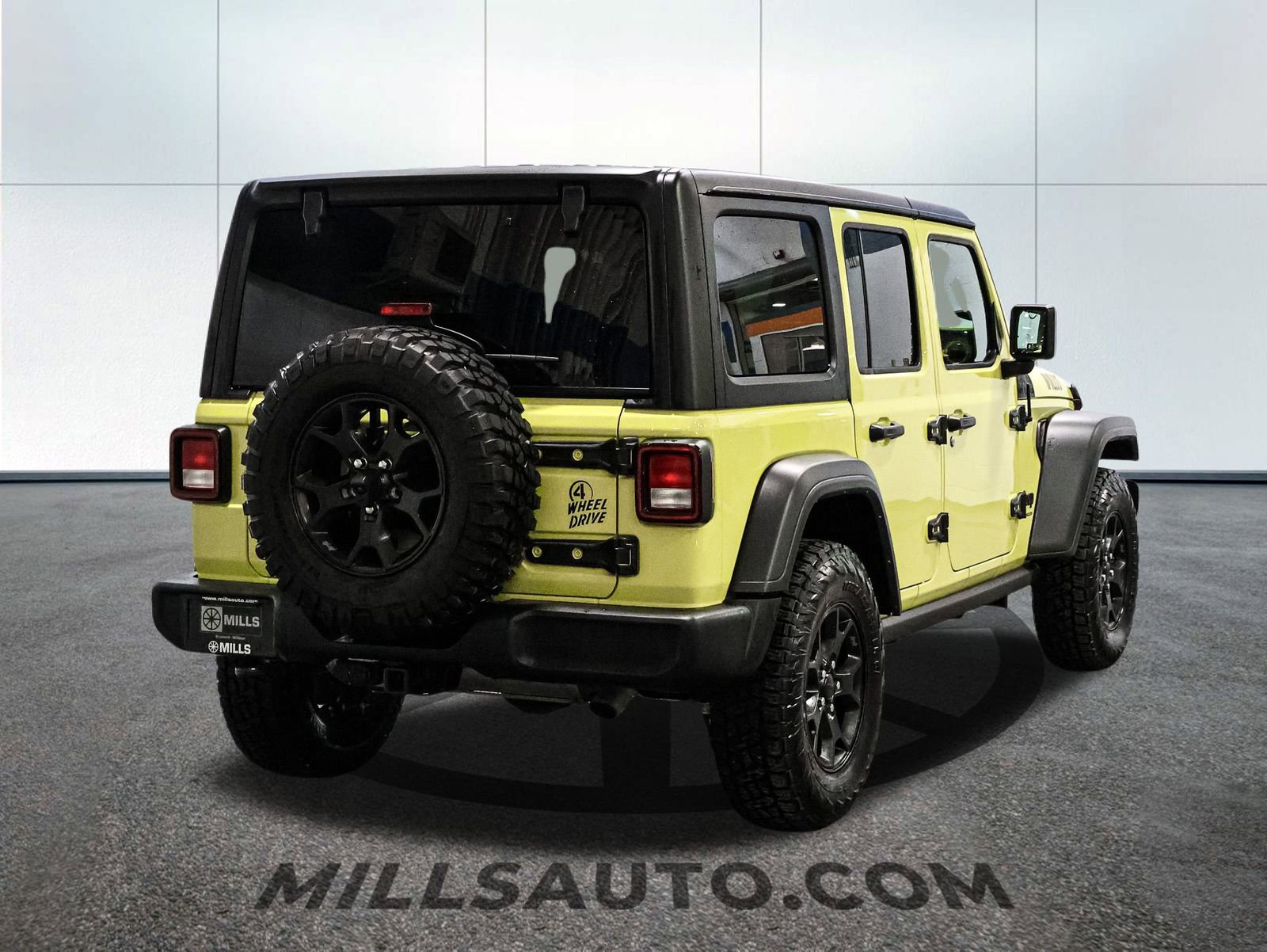 Used 2023 Jeep Wrangler Willys image 8