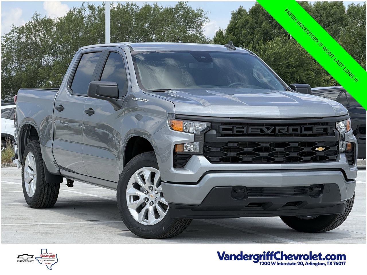 New 2026 Chevrolet Silverado 1500 Custom RWD image 2