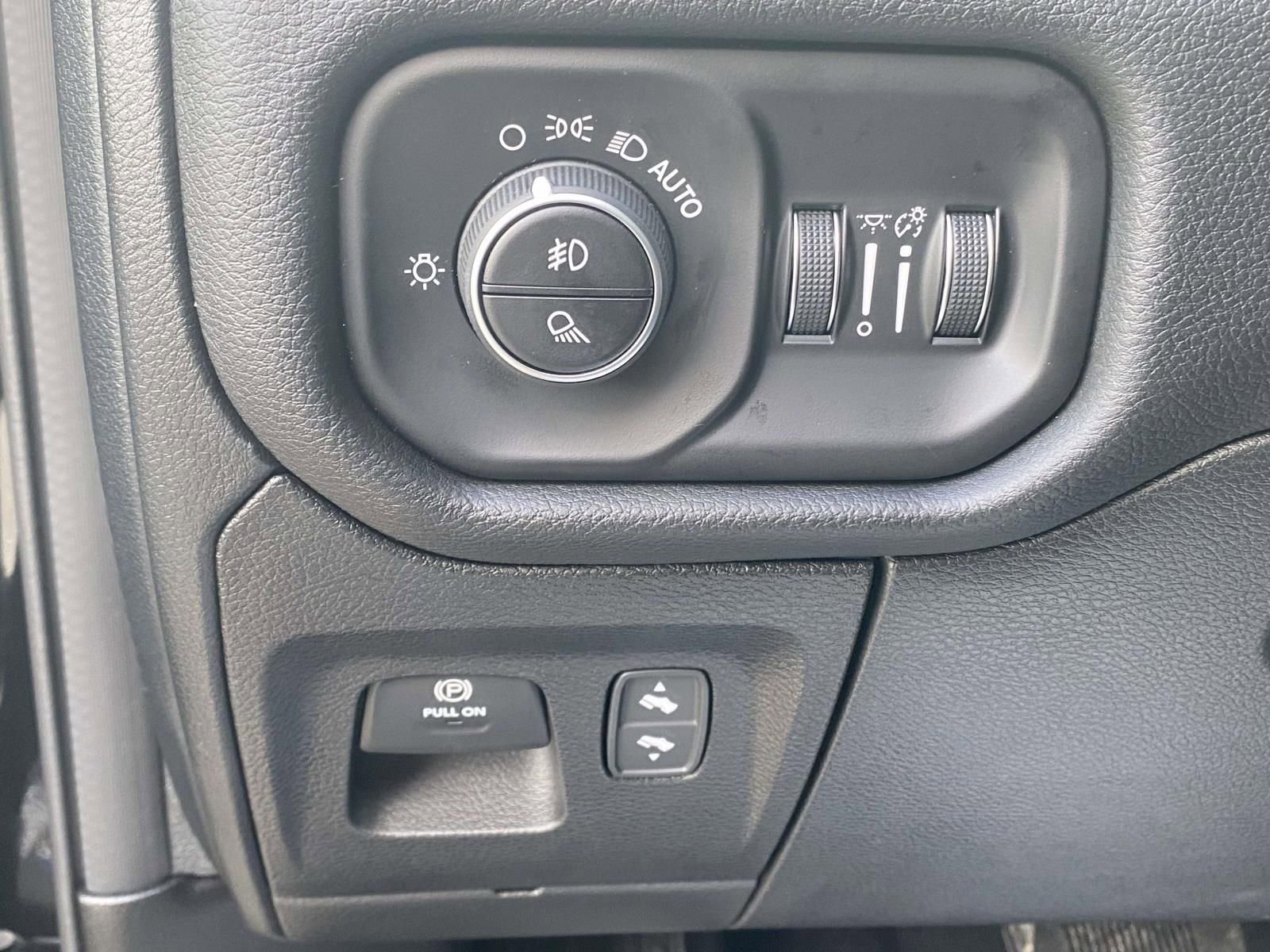 New 2026 RAM 1500 Laramie w/ Night Edition image 21