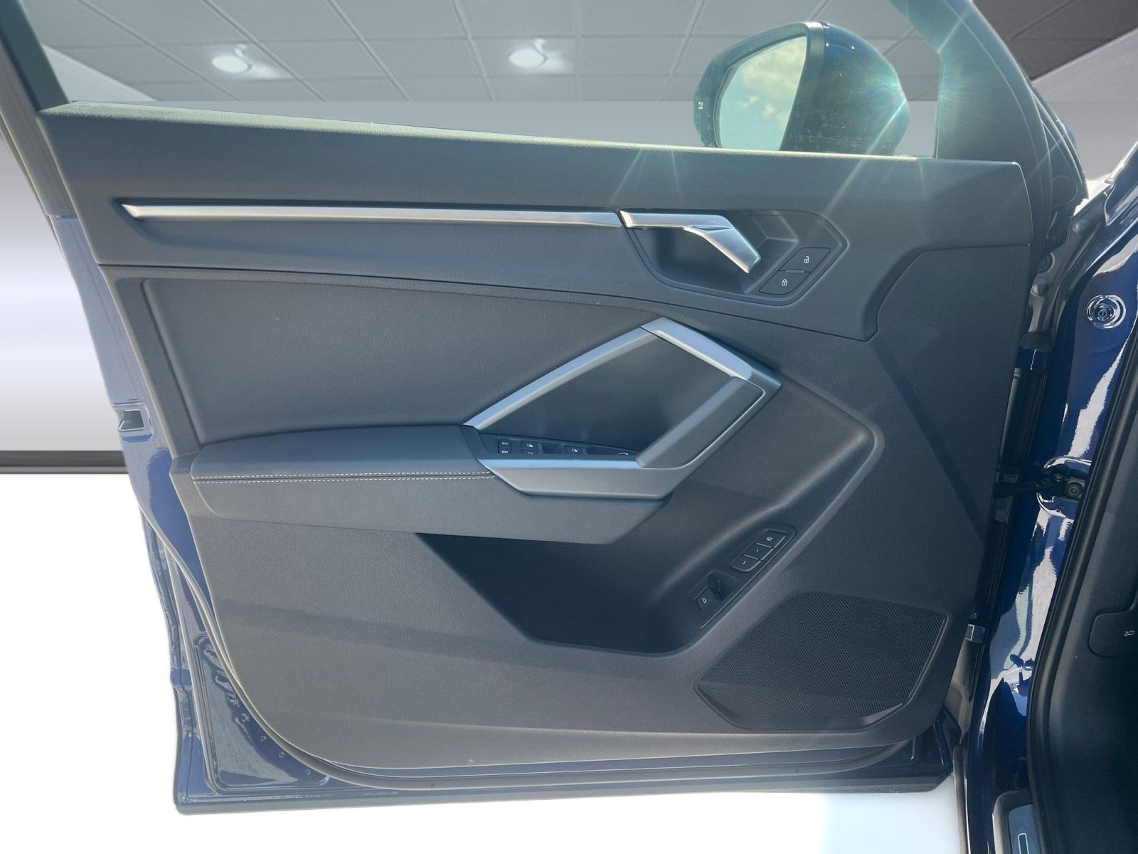 New 2025 Audi Q3 2.0T Premium image 22