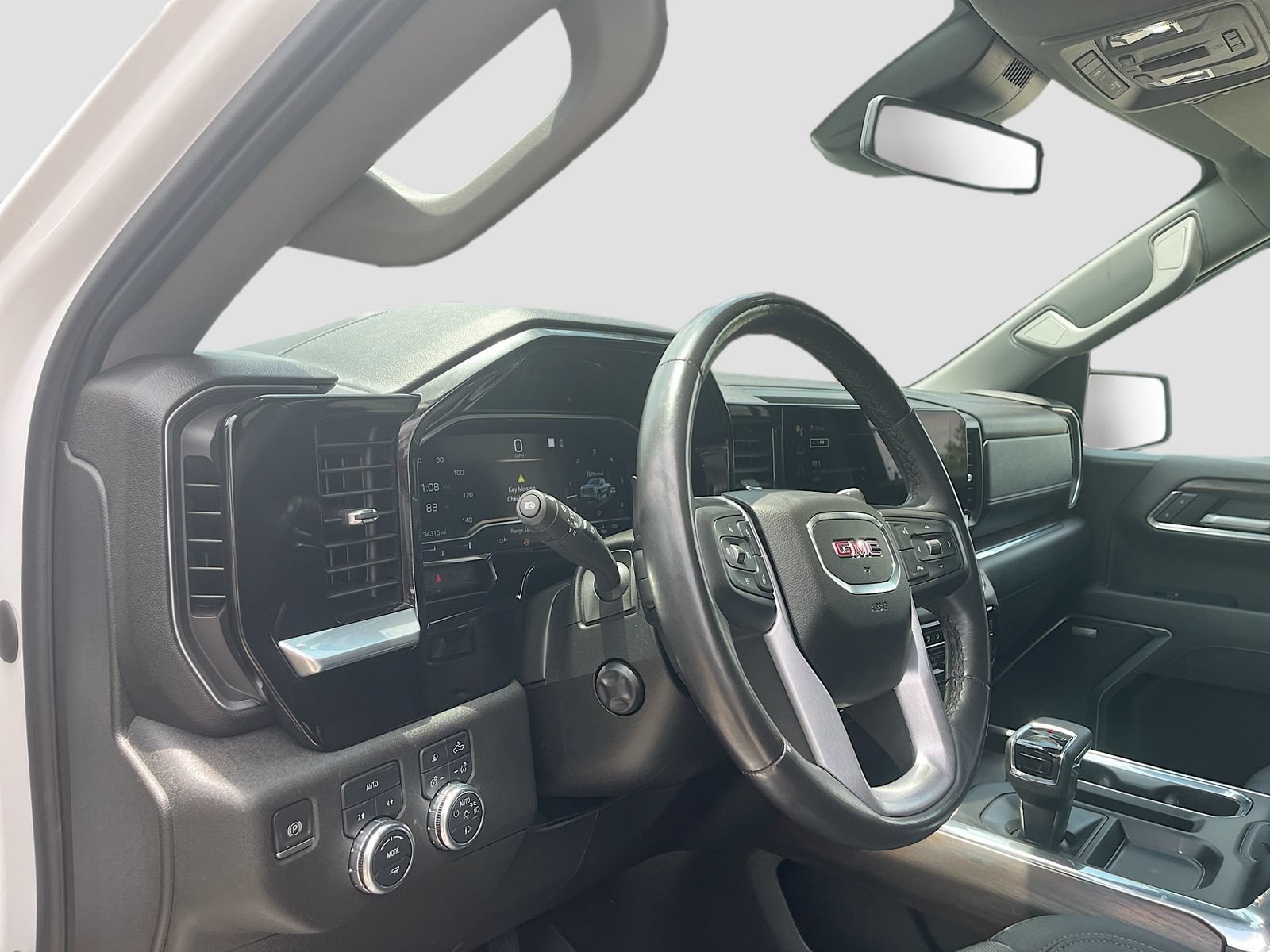 Used 2023 GMC Sierra 1500 SLT w/ SLT Premium Plus Package AWD/4WD image 9