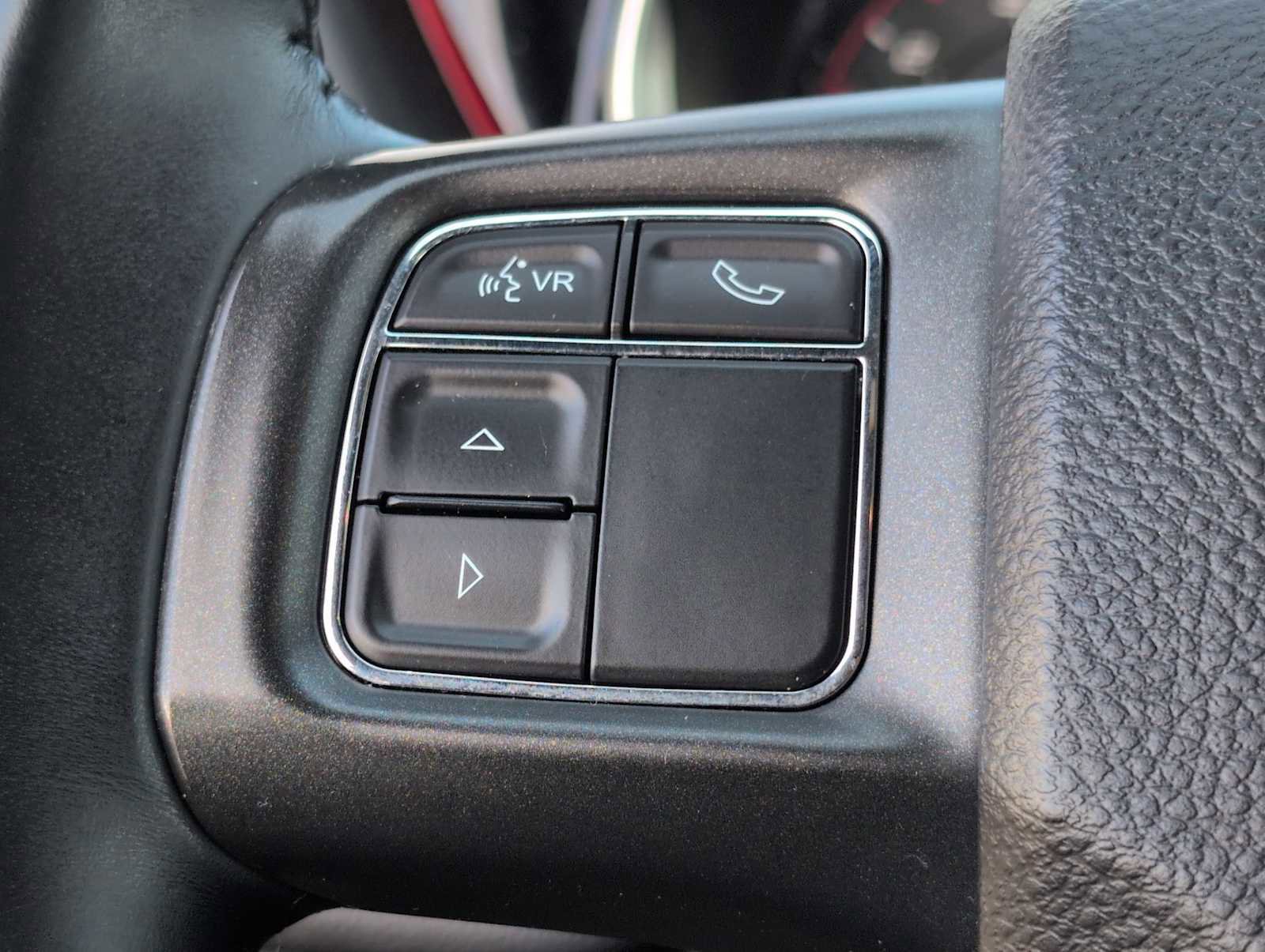 Used 2015 Dodge Dart SXT image 23