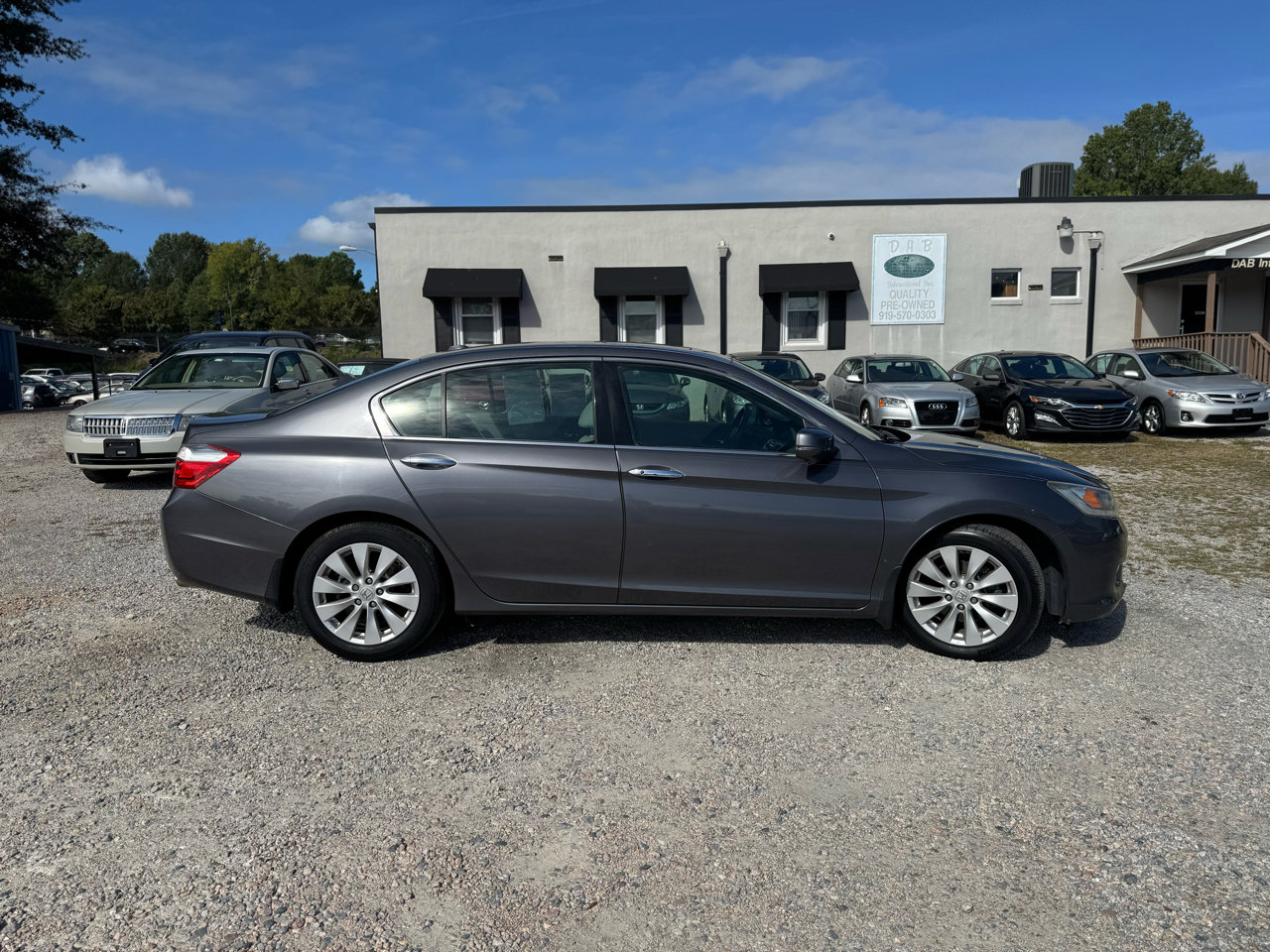 Used 2013 Honda Accord Touring image 4