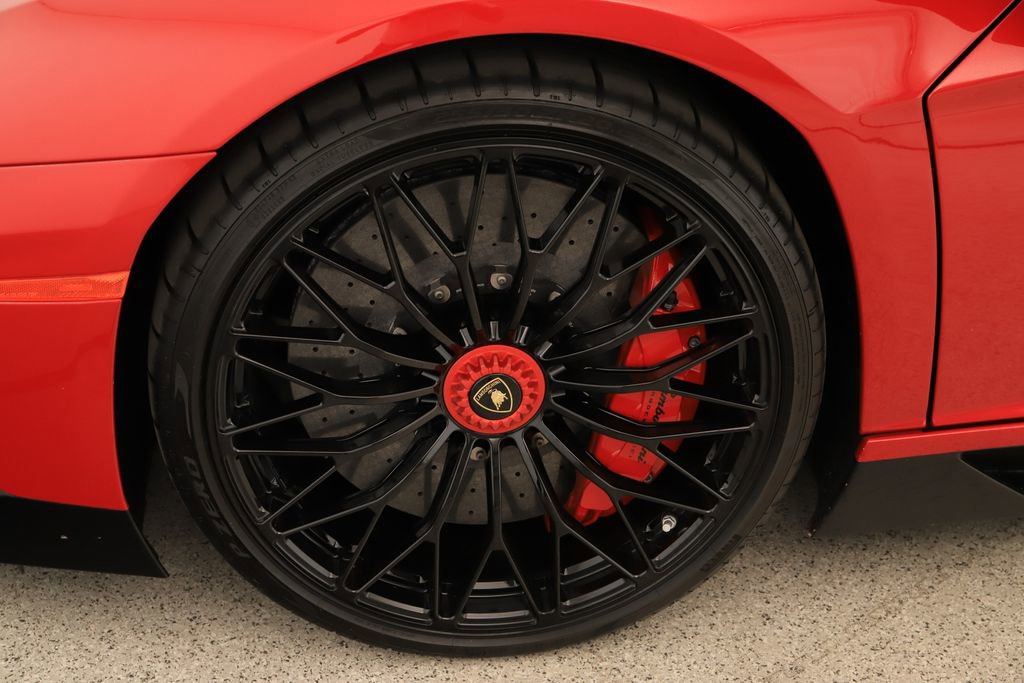 Used 2016 Lamborghini Aventador LP 750-4 Superveloce image 33