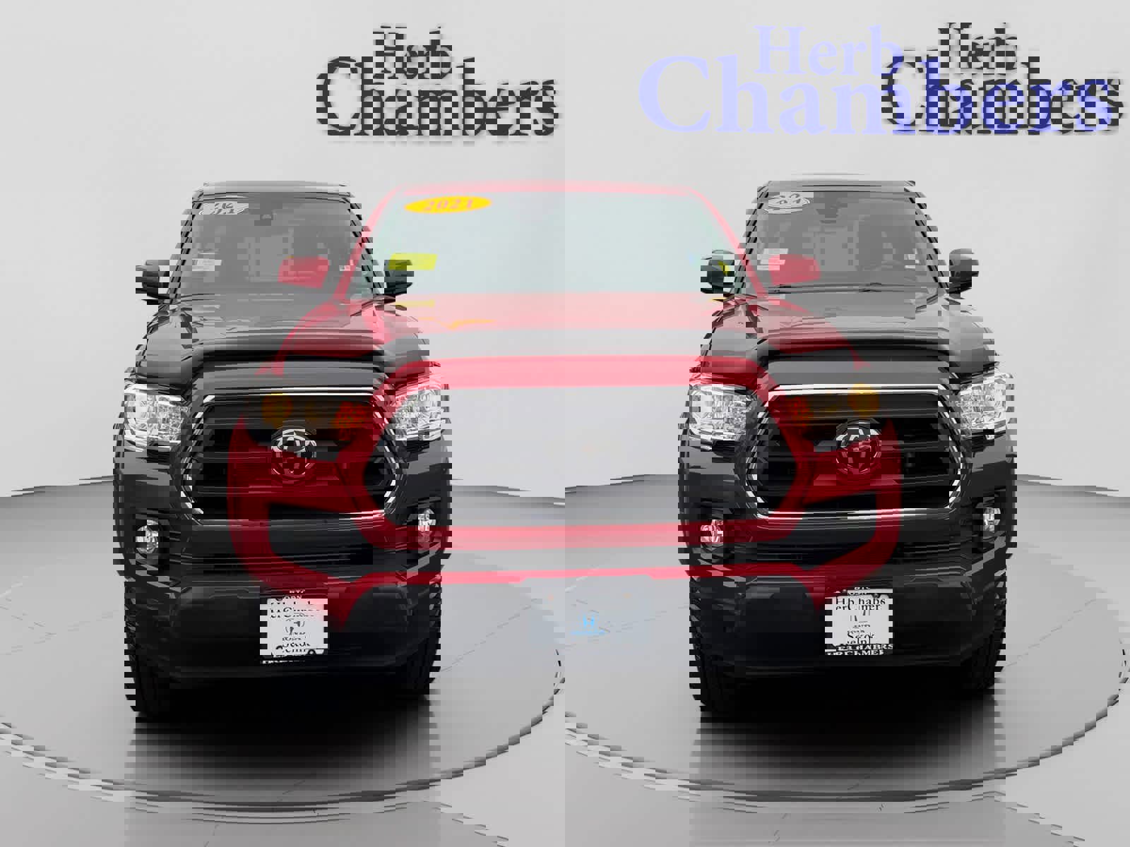 Used 2021 Toyota Tacoma SR5 w/ SR5 Appearance Package (SM) image 2