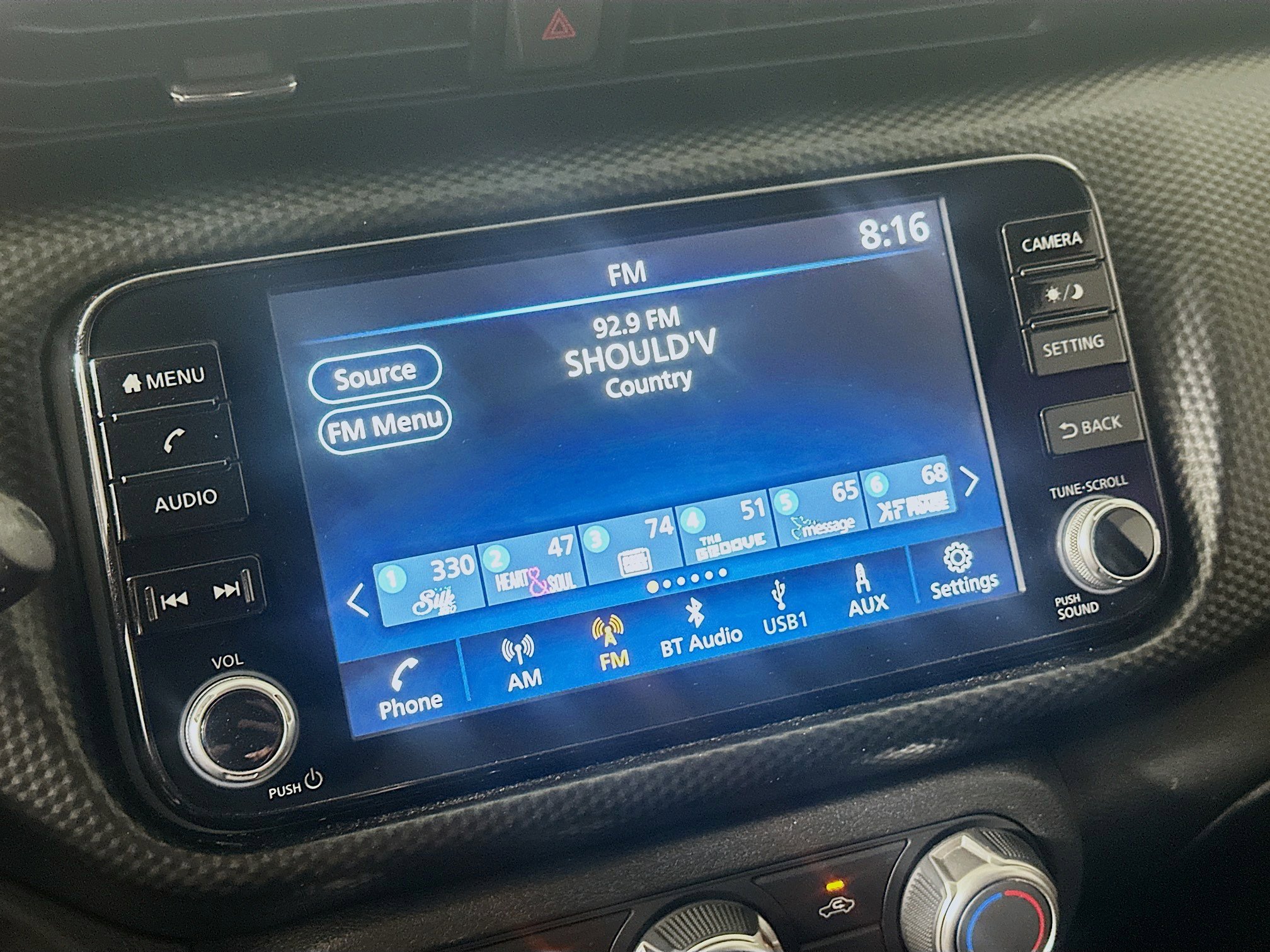 Used 2024 Nissan Kicks SV FWD image 19