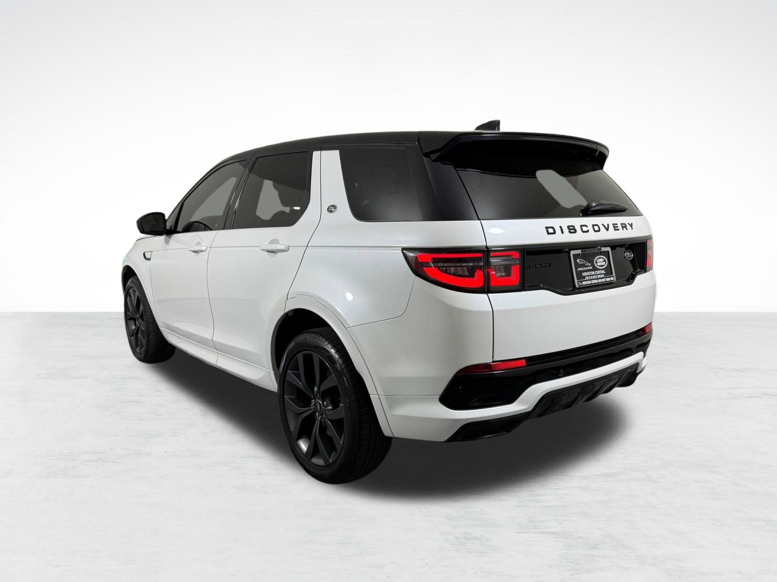 Used 2023 Land Rover Discovery Sport SE R-Dynamic image 3