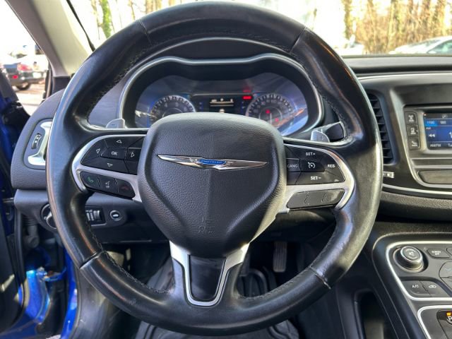 Used 2016 Chrysler 200 Limited image 11