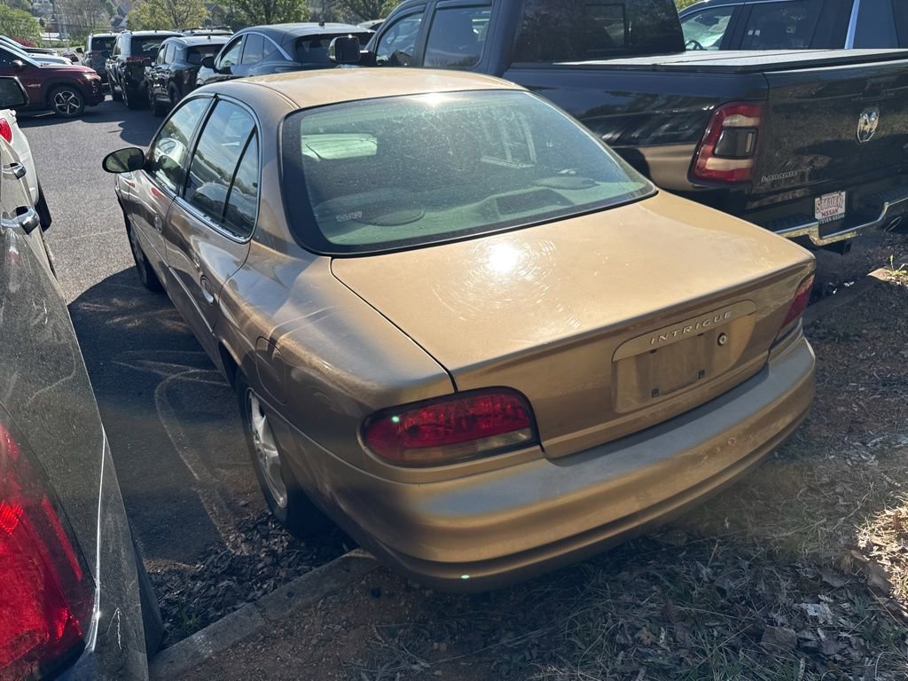 Used 1998 Oldsmobile Intrigue GL image 3