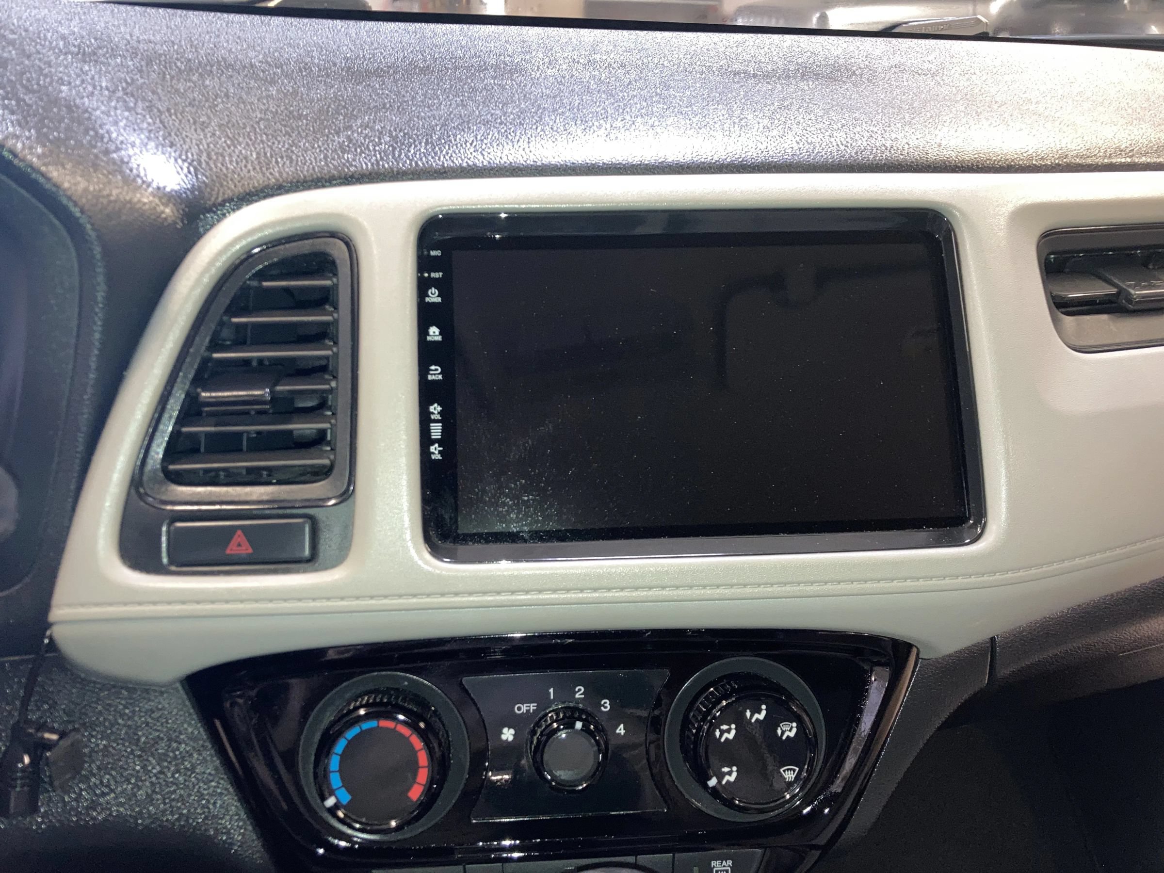 Used 2018 Honda HR-V LX image 29