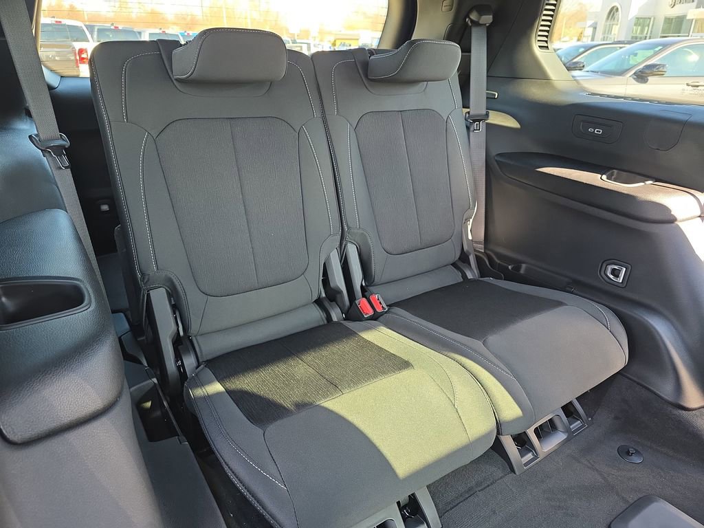 New 2026 Jeep Grand Cherokee L 4WD image 12