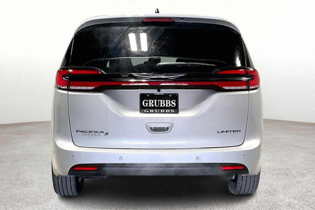 New 2026 Chrysler Pacifica Limited w/ S Appearance Package image 5