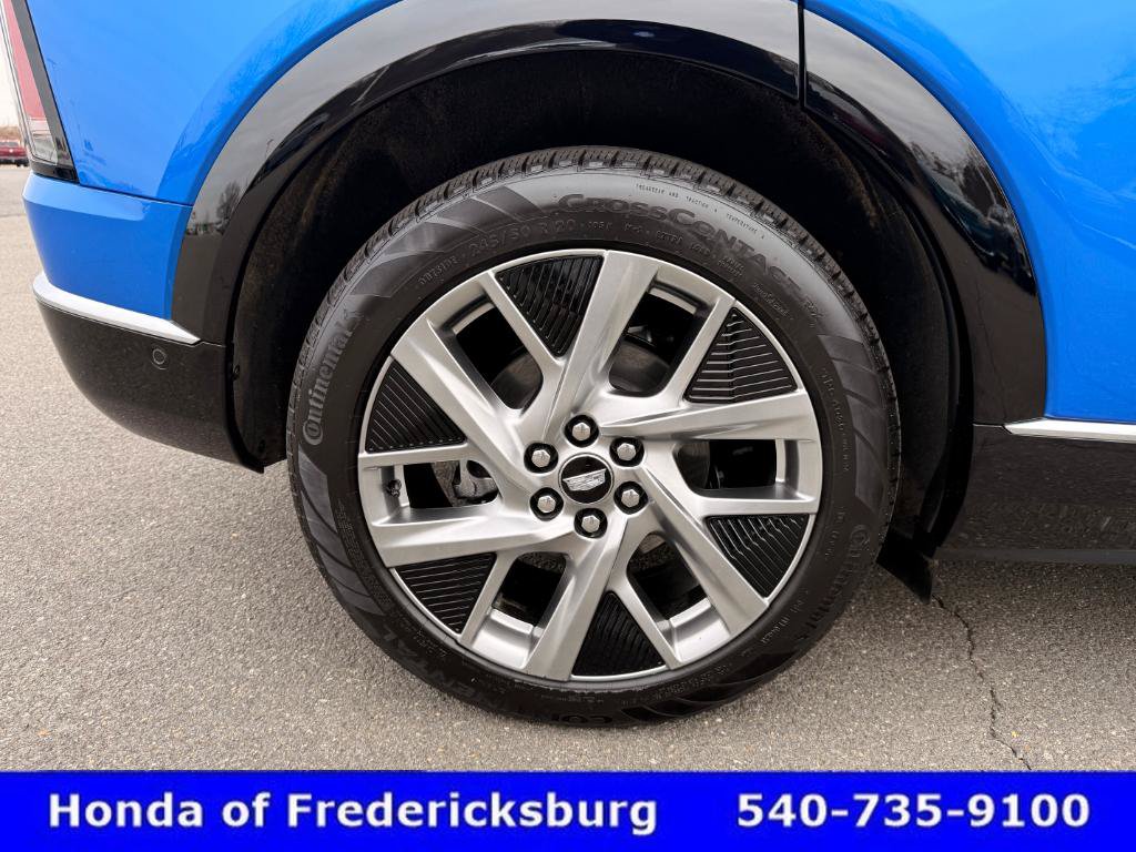 Used 2025 Cadillac Optiq Luxury 1 AWD/4WD image 15