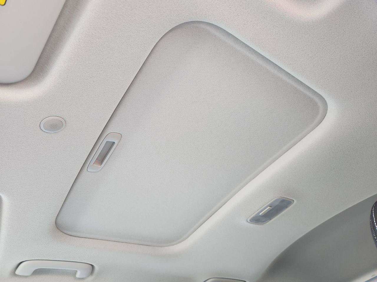 New 2026 Hyundai Venue SEL FWD image 24