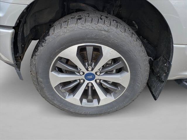Used 2020 Ford F150 XL w/ Equipment Group 101A Mid AWD/4WD image 10