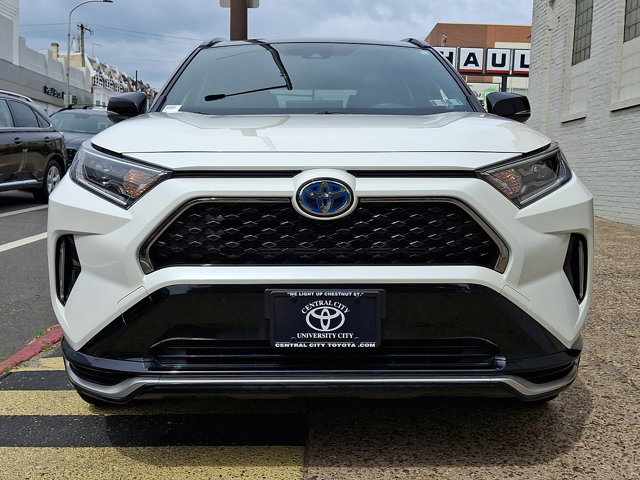 Used 2021 Toyota RAV4 XSE w/ Weather Package AWD/4WD image 2