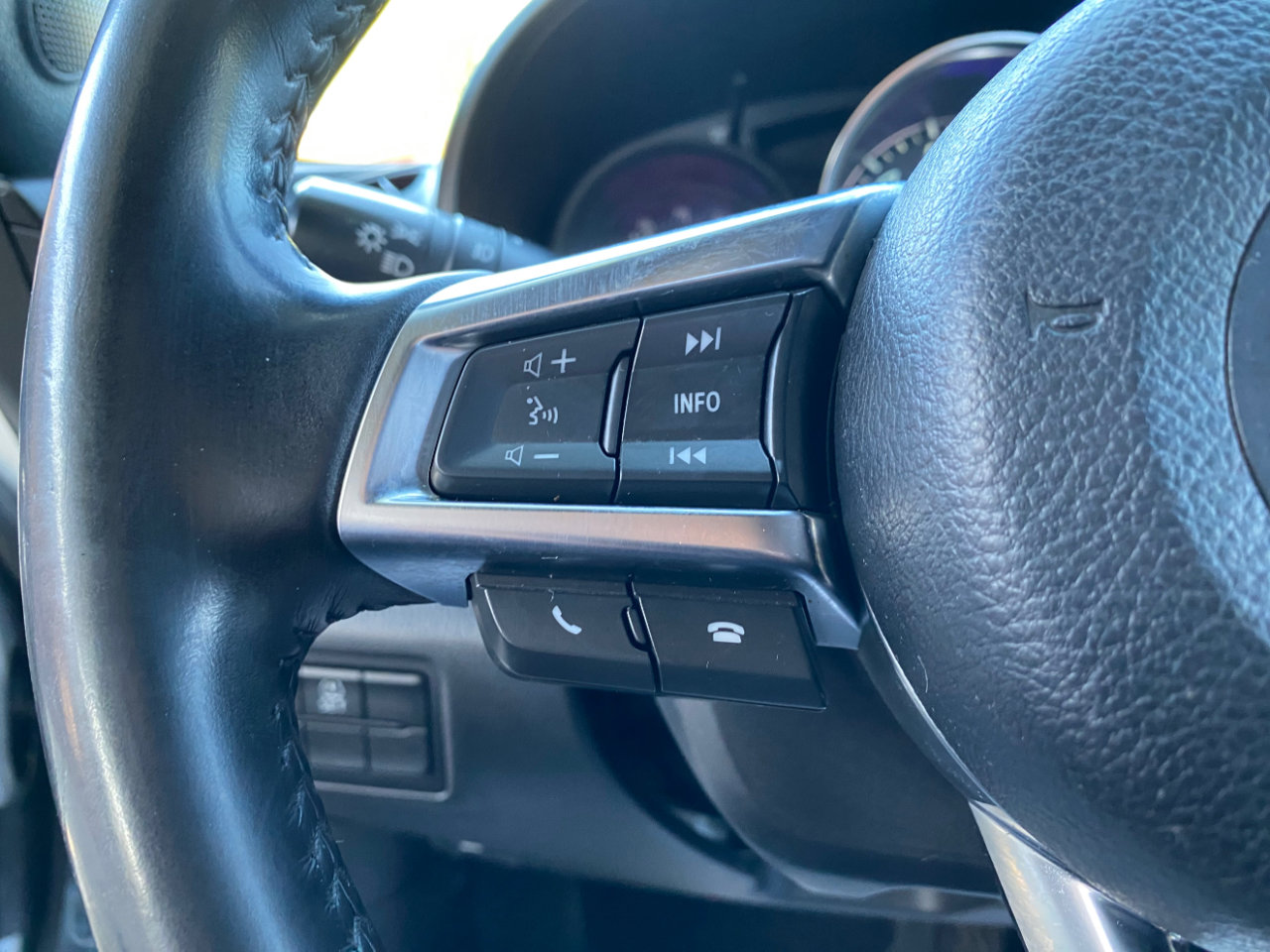 Used 2020 FIAT 124 Spider Urbana Edition Convertible *Lt image 49